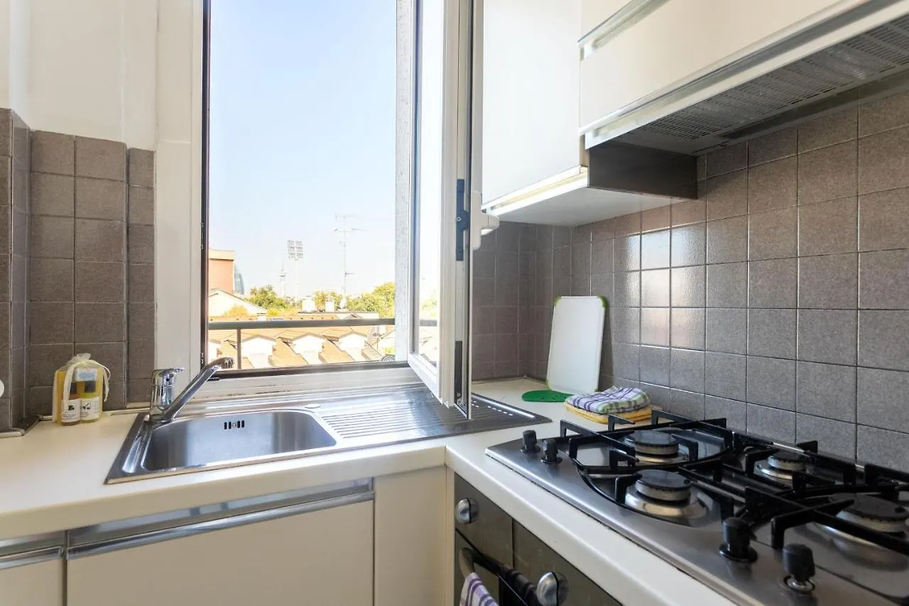 Garibaldi Two Bedrooms By Halldis Milano Daire