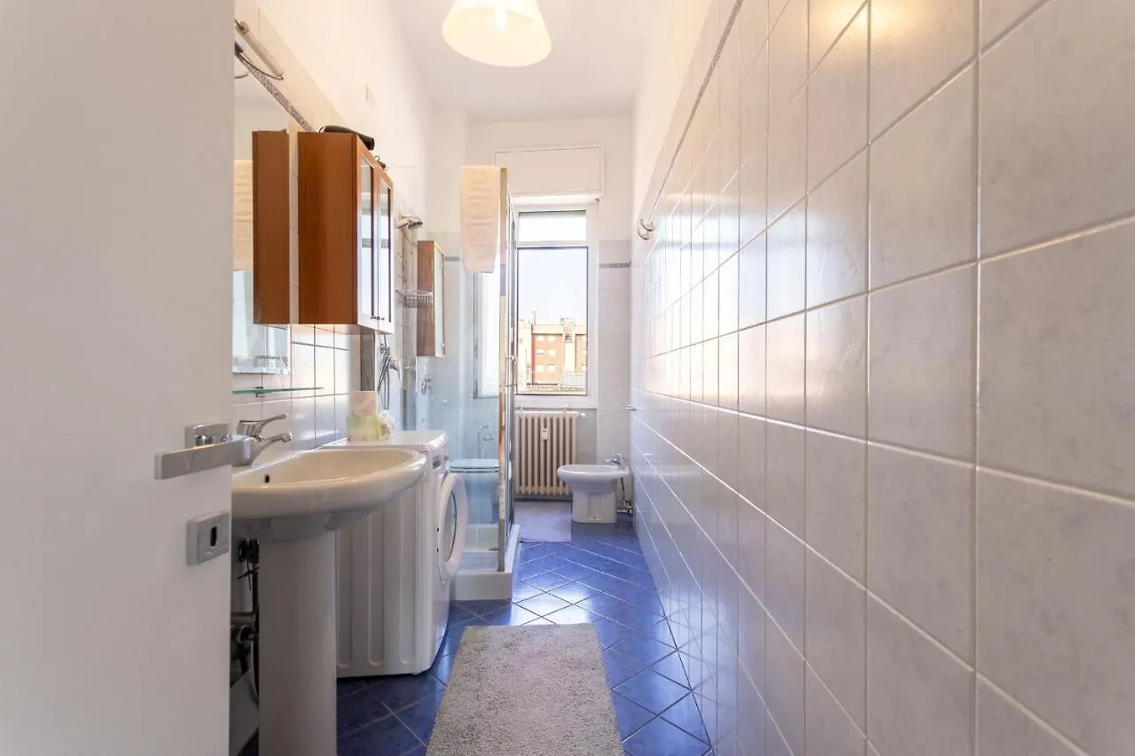 Garibaldi Two Bedrooms By Halldis Milano Daire