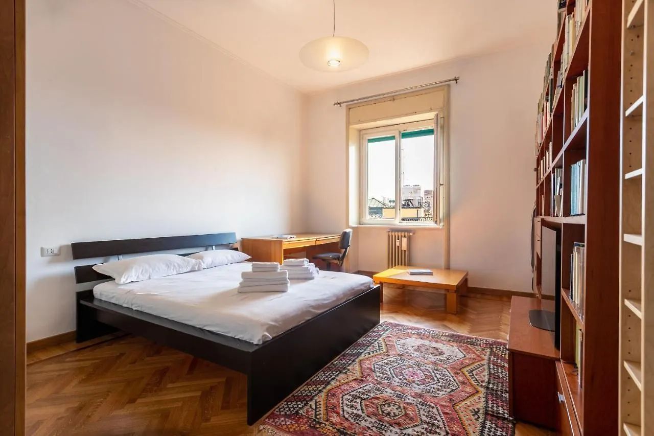 Garibaldi Two Bedrooms By Halldis Milano